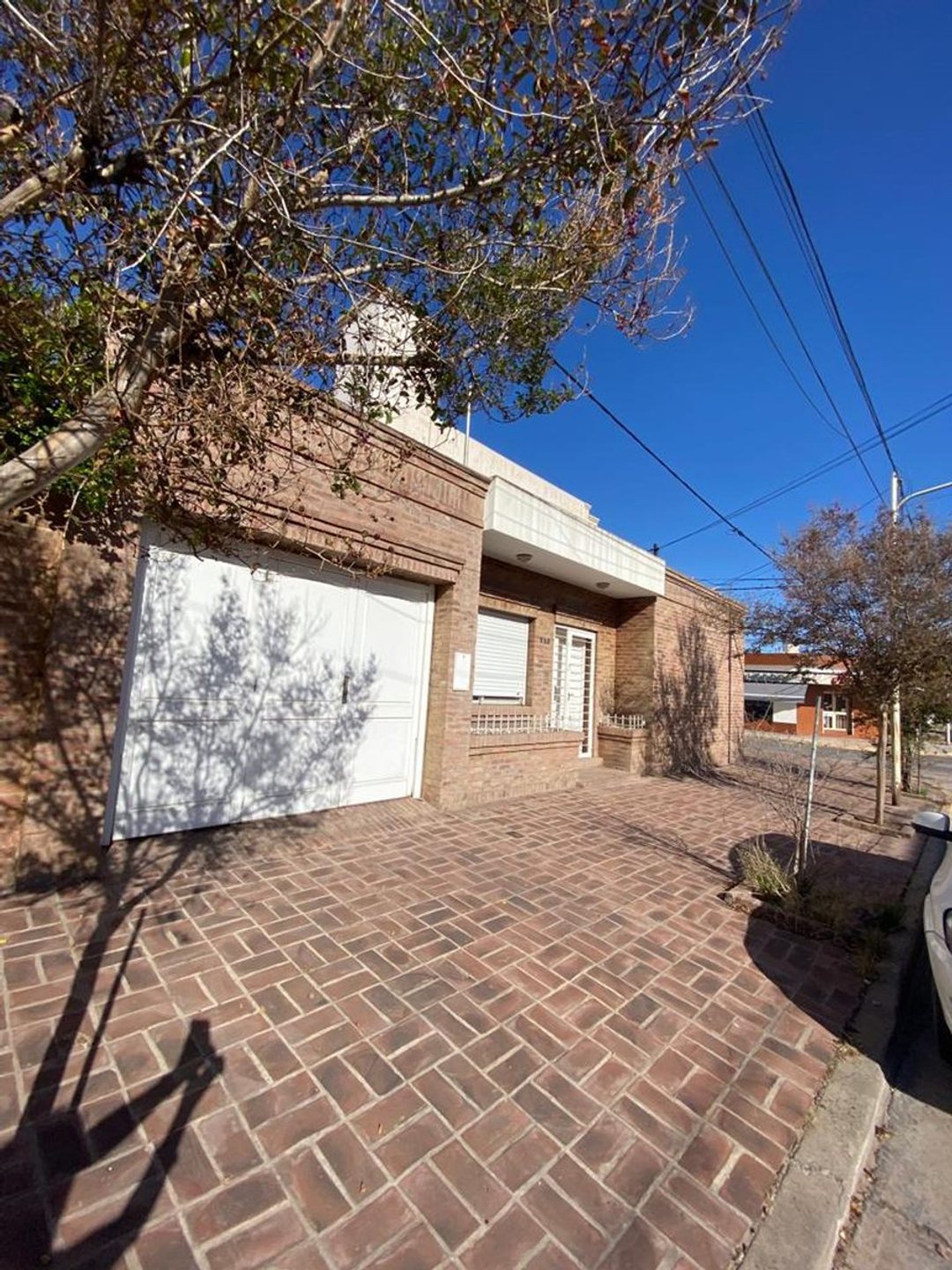 CASA EN VENTA EN PERGAMINO