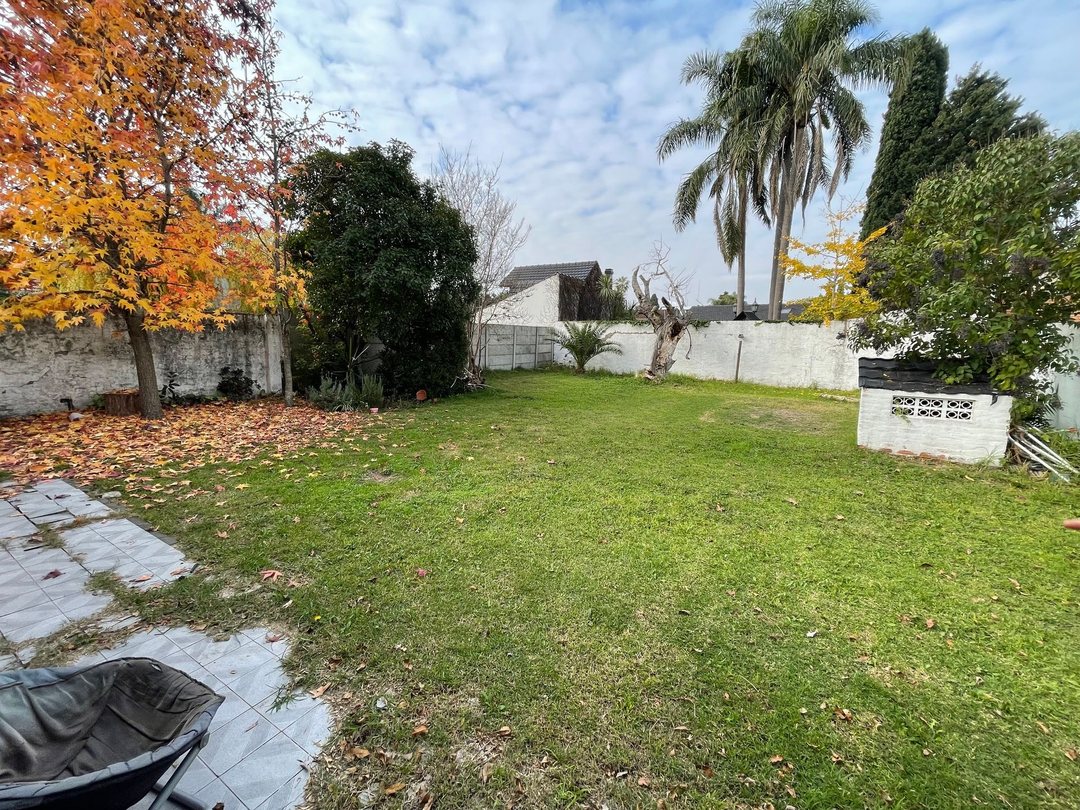 VENTA CASA 4 AMBIENTES ITUZAINGO NORTE