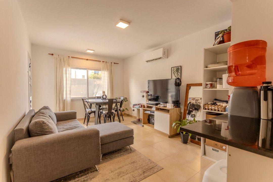 VENTA Departamento 2 Ambientes En "MORENO"