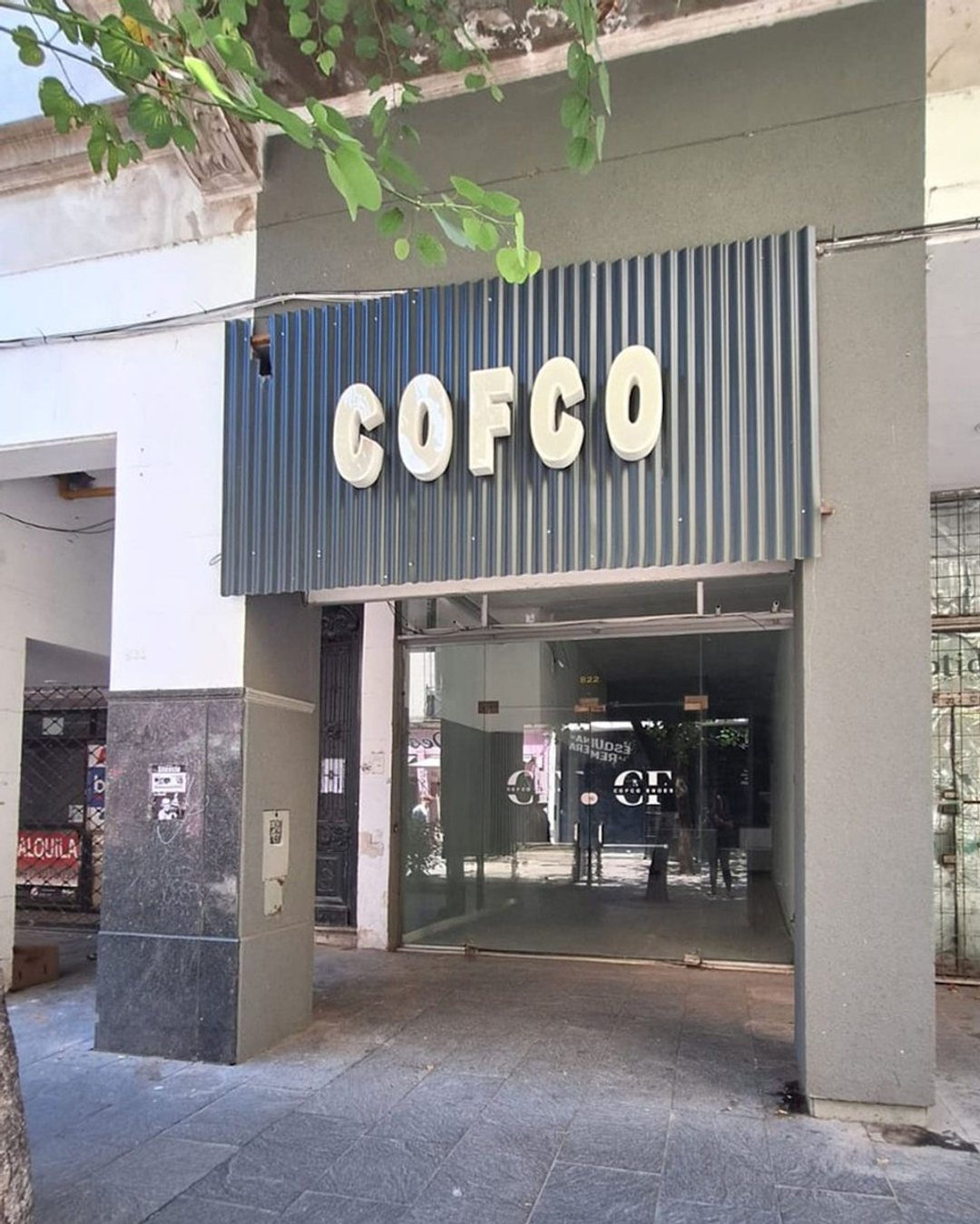 ALQUILER  LOCAL COMERCIAL PEATONAL CORDOBA