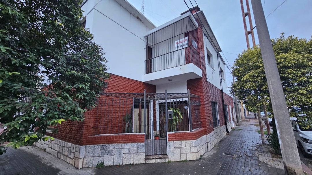 VENTA CASA + DEPARTAMENTO SAN VICENTE CORDOBA