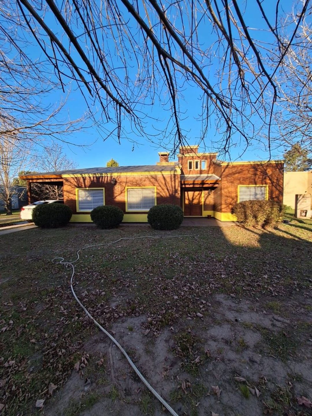 CASA EN VENTA EN PERGAMINO EN CLUB SIRIO