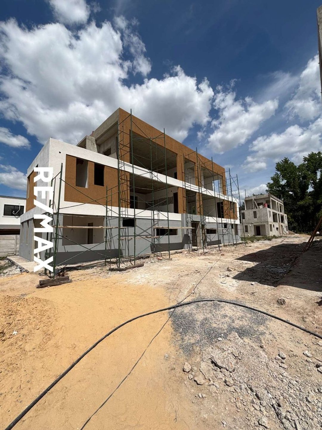VENTA DPTO 2 AMB  CON COCHERA A ESTRENAR BIO PILAR