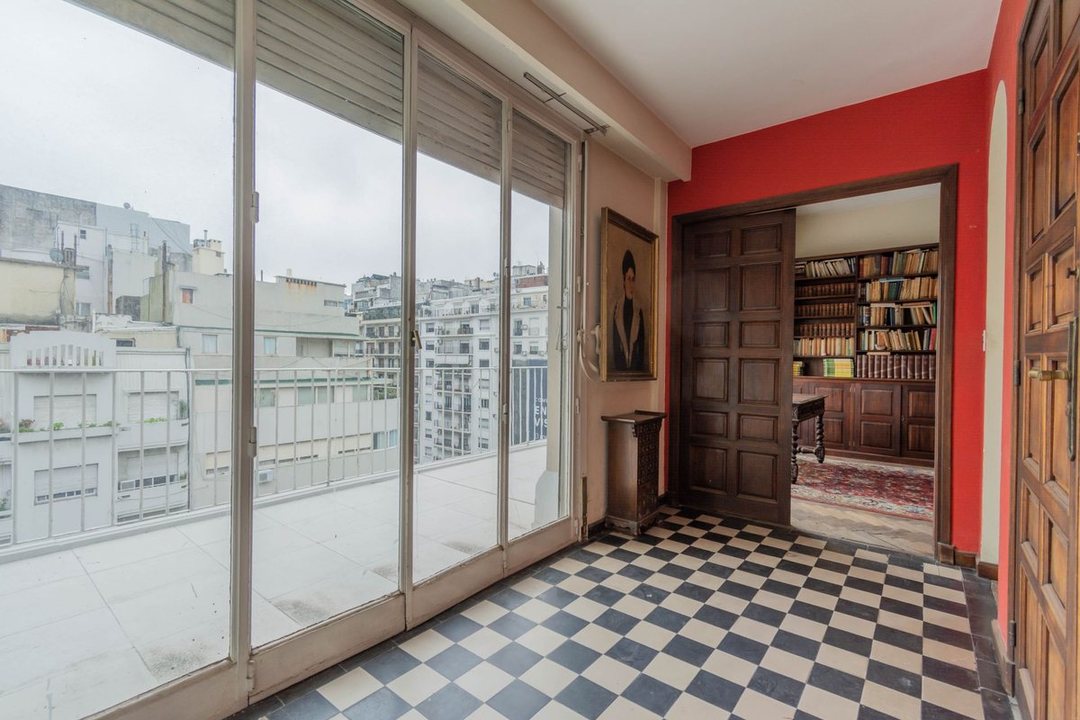 VENTA DEPTO DUPLEX 8 AMBIENTES RECOLETA A RECICLAR