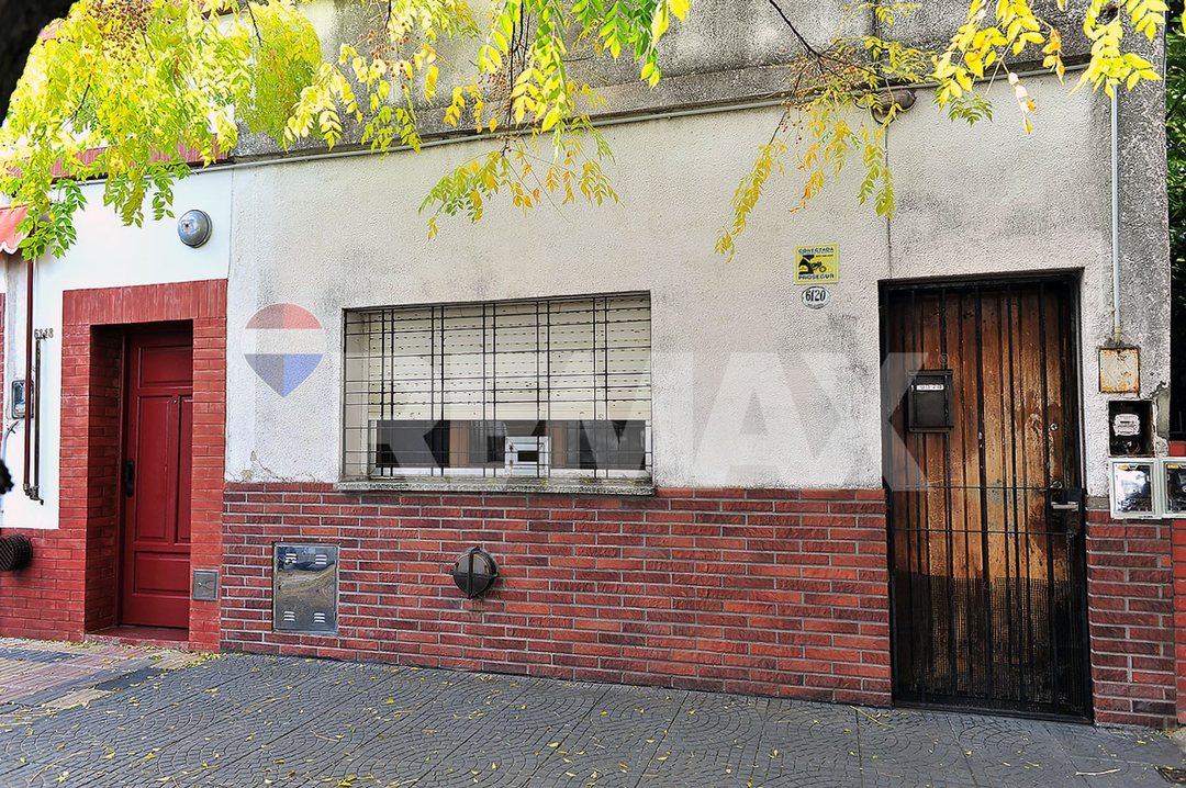 CASA A REMODELAR EN VENTA – Oportunidad en Wilde,