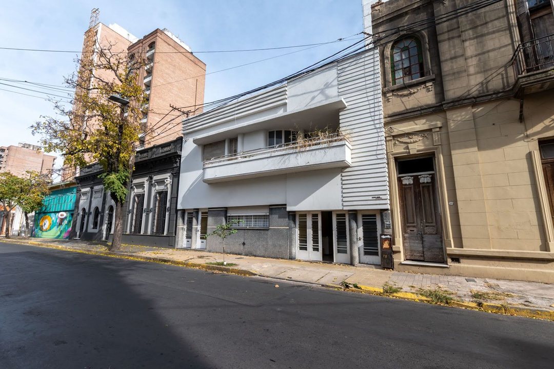 Interno de 2 dormitorios en Constituyentes