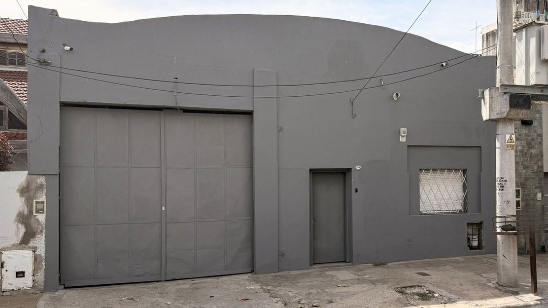 VENTA GALPON ZONA INDUSTRIAL LA TABLADA