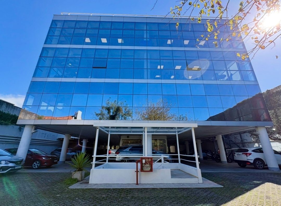 OFICINA 500m2 9 coch Vicente Lopez a 2 de  PANAMER