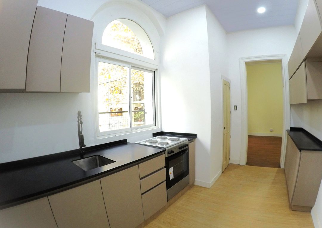 VENTA DEPARTAMENTO 3 AMBIENTES FLORES RECICLADO