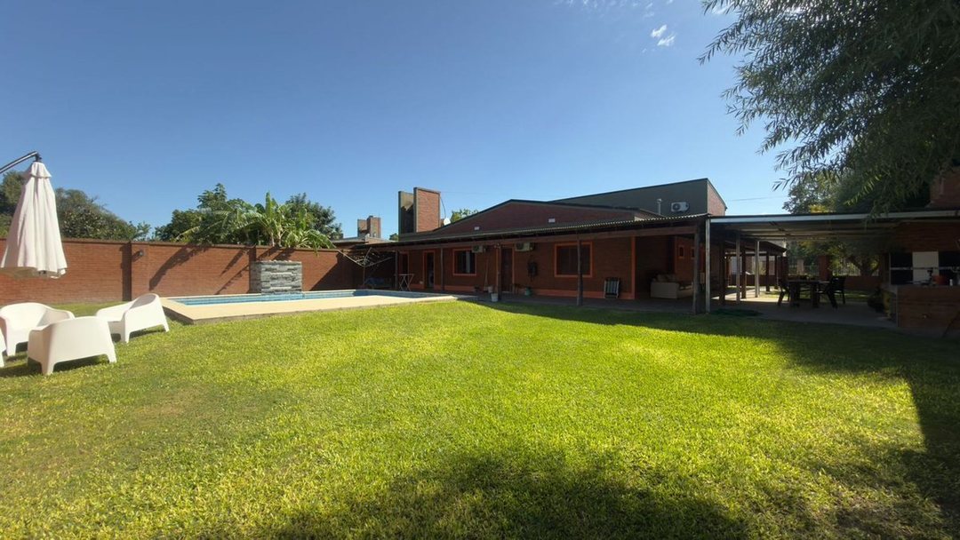 CASA EN VENTA APTA A CREDITO