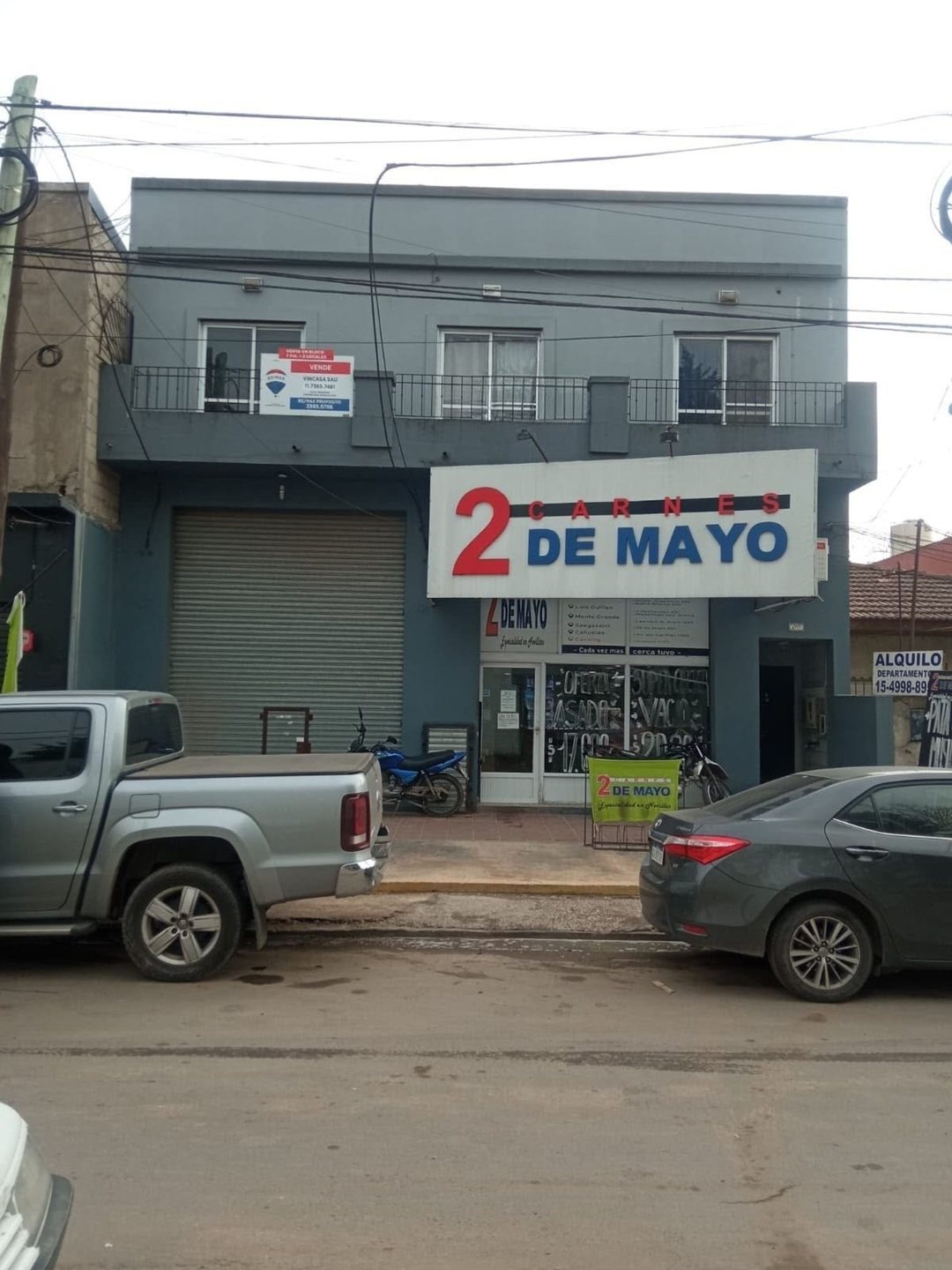 VENTA EN BLOQUE Dos Locales y 7 PH