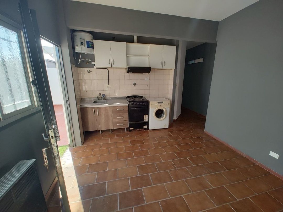 ALQUILER DEPARTAMENTO PH 3 AMBIENTES, MORON!