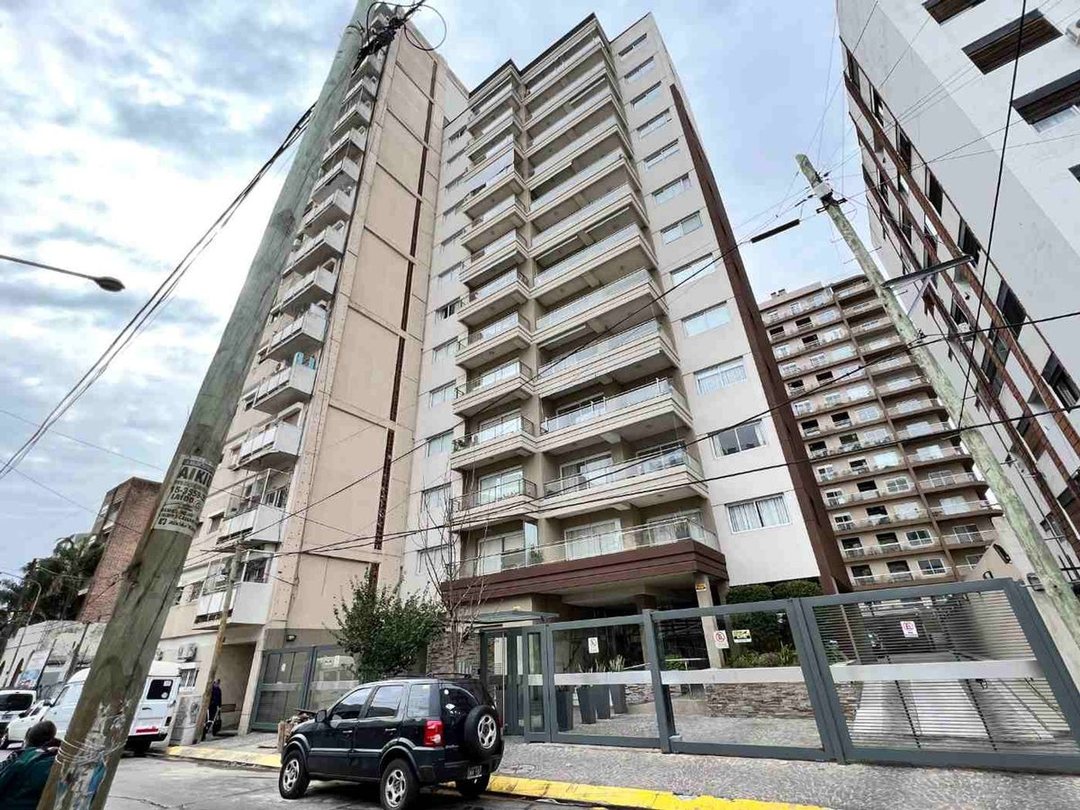 departamento 3 ambientes en venta en Ramos Mejia