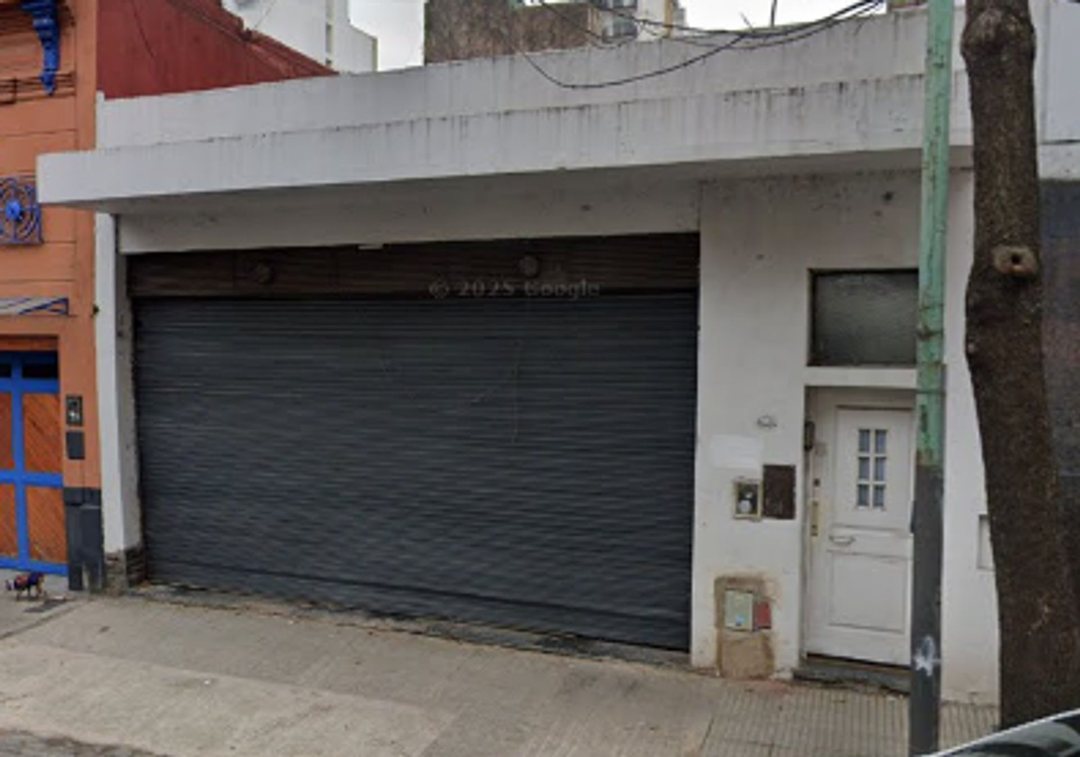 OPORTUNIDAD! VENTA TERRENO 7.8 X 42, +2000M2 VEND
