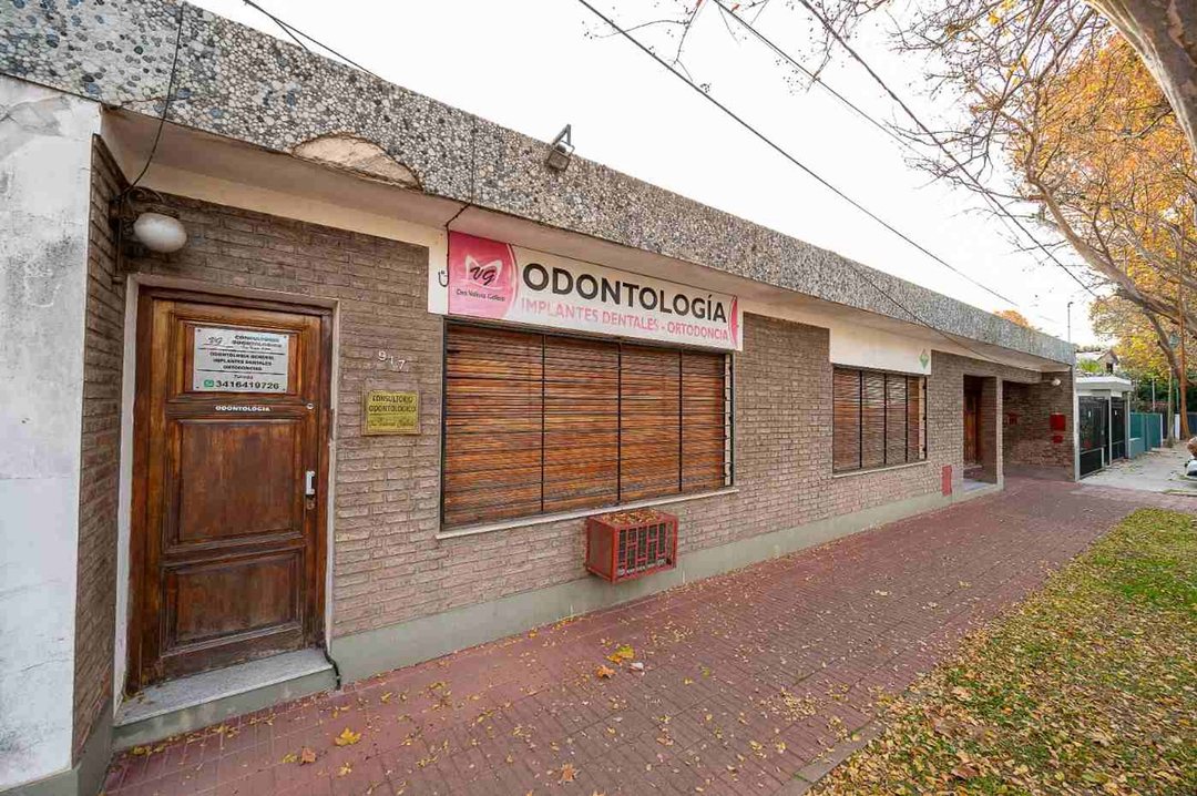Venta Casa 3 Dormitorios + local comercial
