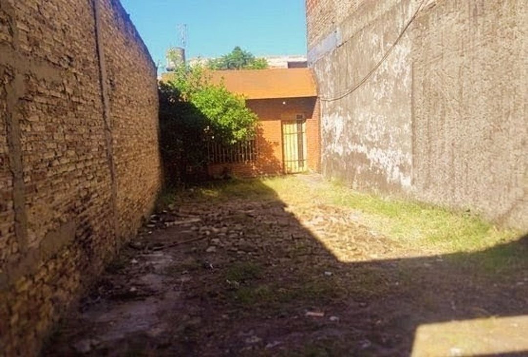 VENTA TERRENO 300 METROS CASANOVA