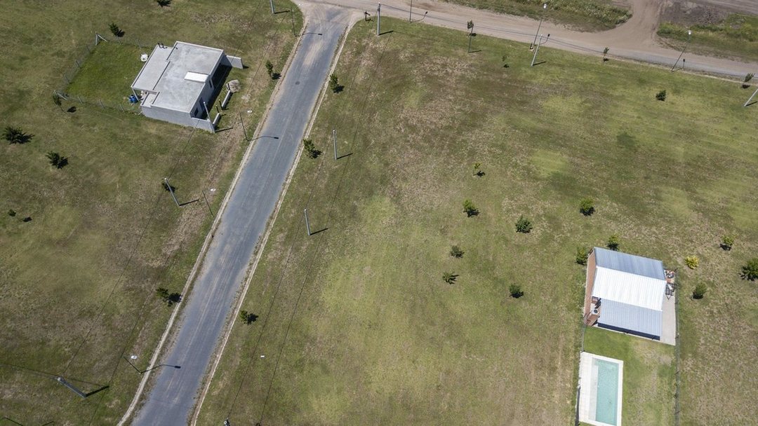 VENTA DE LOTE DE 378M2 EN LOS PINOS 4