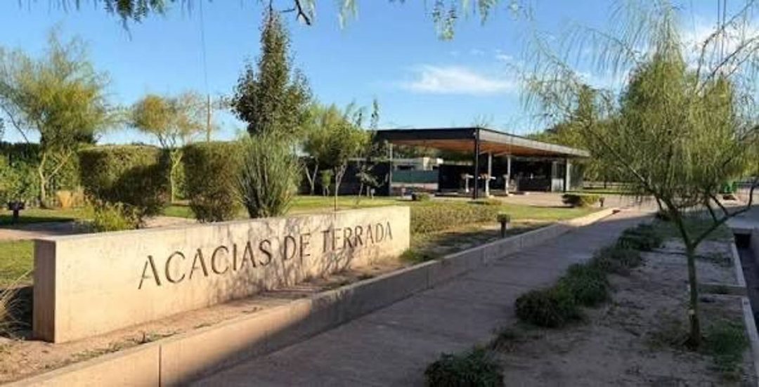 VENTA LOTE 500M2 EN BARRIO ACACIAS DE TERRADA