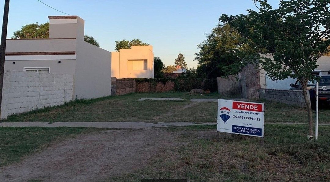 VENTA TERRENO Céntrico en Humboldt