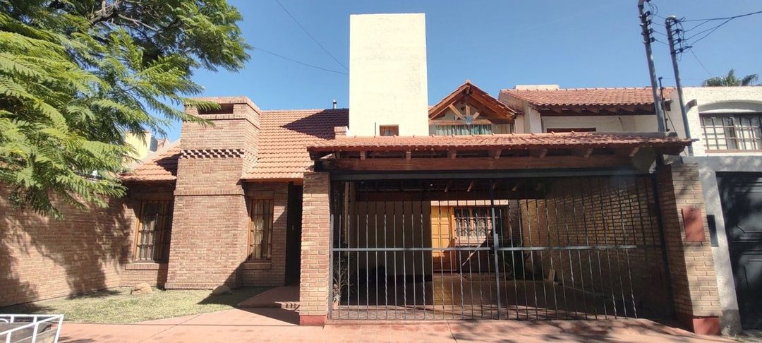 VENTA CASA DORREGO - APTA CREDITO