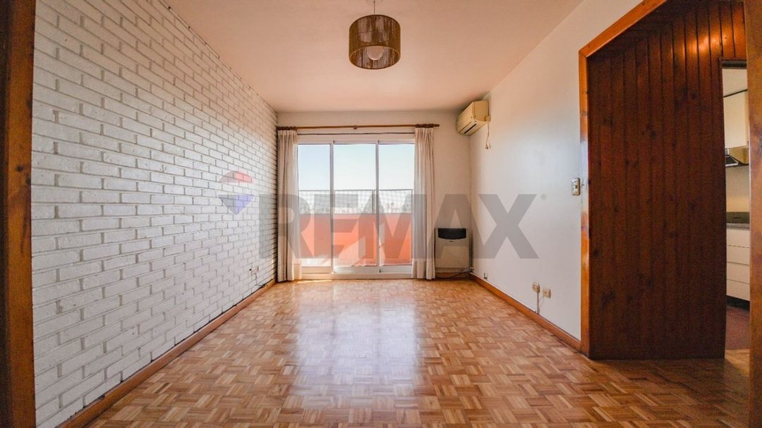 VENTA . EXCELENTE DEPARTAMENTO 3 AMB . FLORES