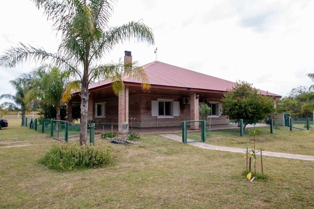 Se vende casa sobre Ruta 31, Avellaneda Santa Fe