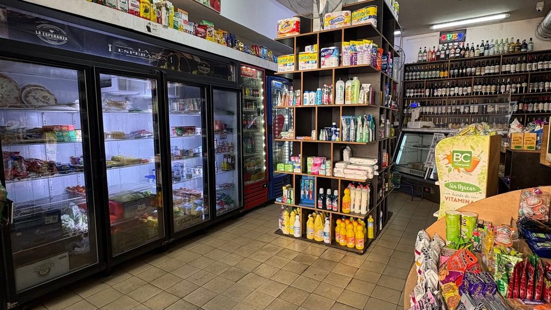 FONDO DE COMERCIO EN VENTA ROTISERIA ALMACEN VINOS