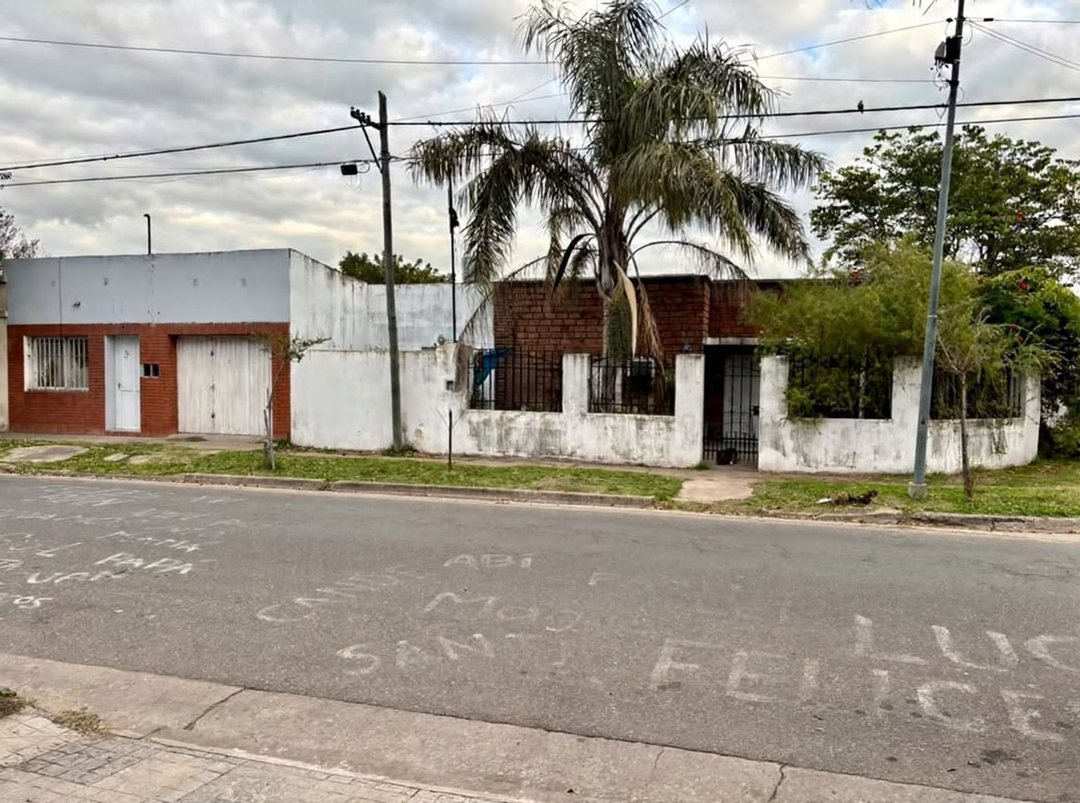 VENTA CASA-DEPTO A REFACCIONAR, SAN NICOLAS