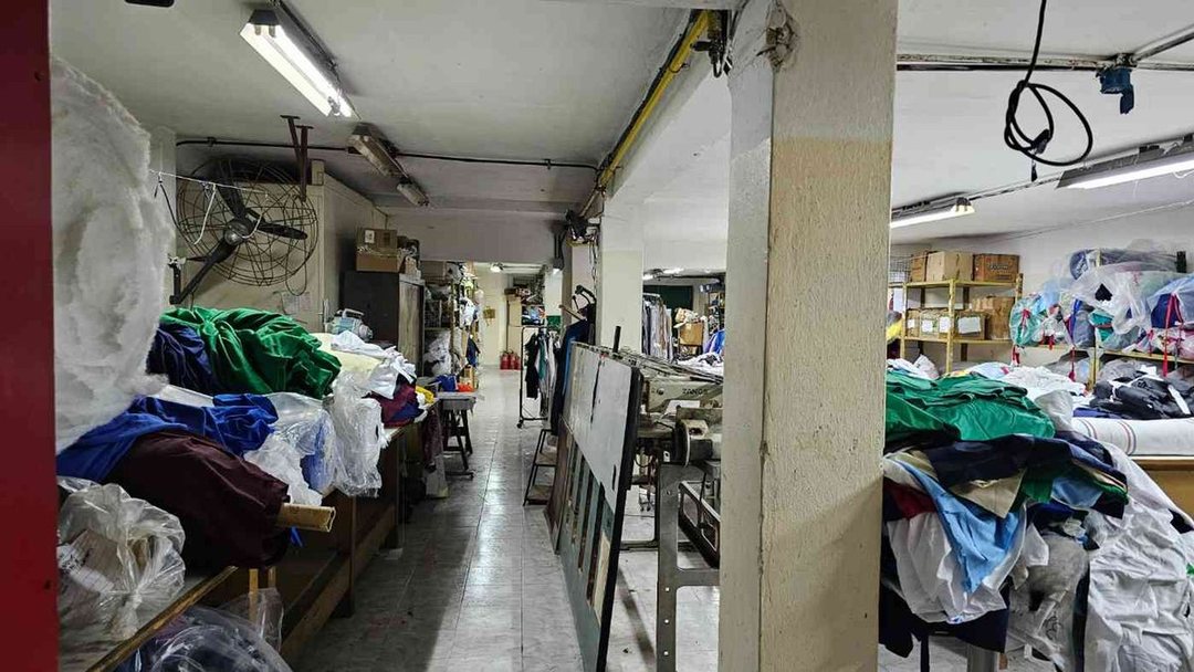 VENTA GALPON Y DEPARTAMENTO EN LOMAS DE ZAMORA