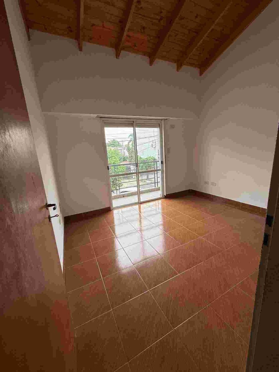 VENTA DUPLEX 3 AMBIENTES  EN VILLA LUZURIAGA