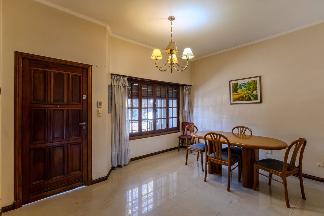Venta casa 5 amb Ballester jardín apto crédito
