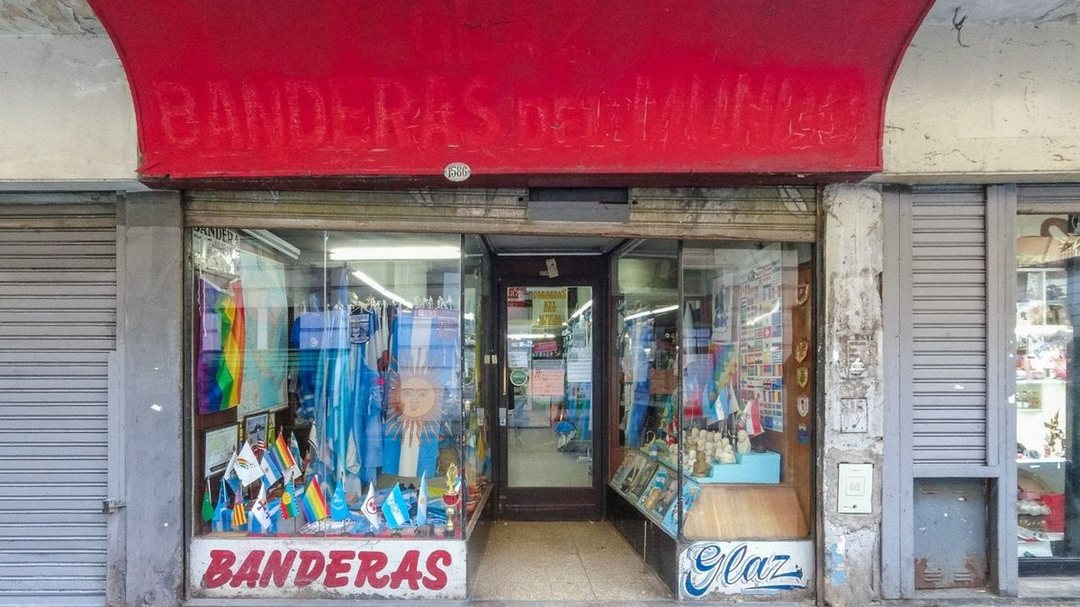 VENTA LOCAL CON VIVIENDA EN SAN NICOLÁS