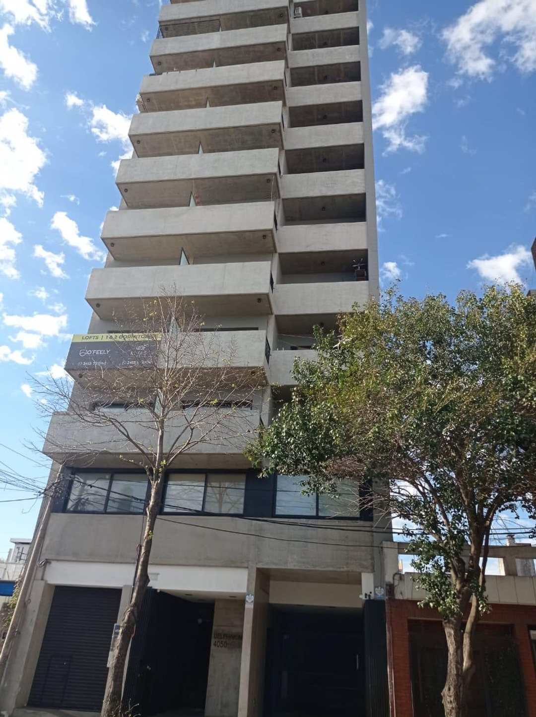 COCHERA VENTA CORDOBA Y AVELLANEDA