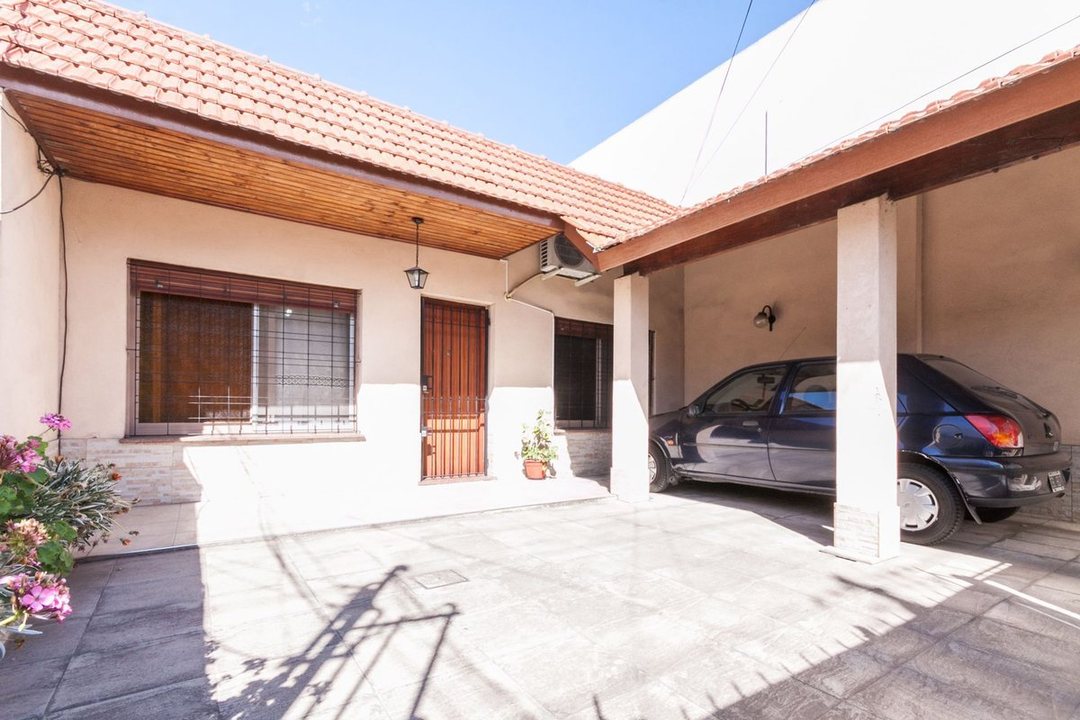 Casa 3 AMB CON jardin/terraza APTA CREDITO
