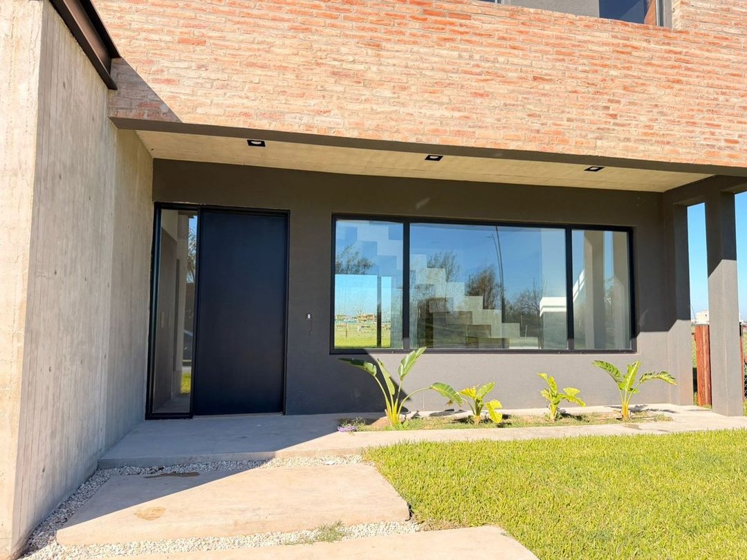 VENTA a ESTRENAR 5 amb Puertos del Lago