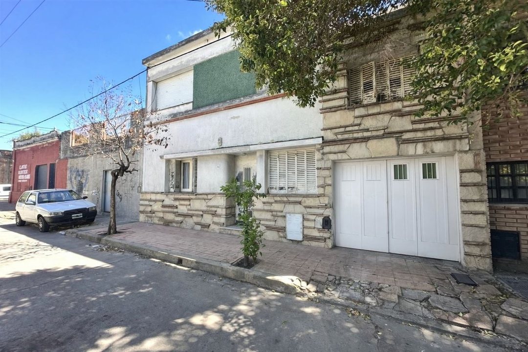 Venta San martin casa a remodelar bv las heras