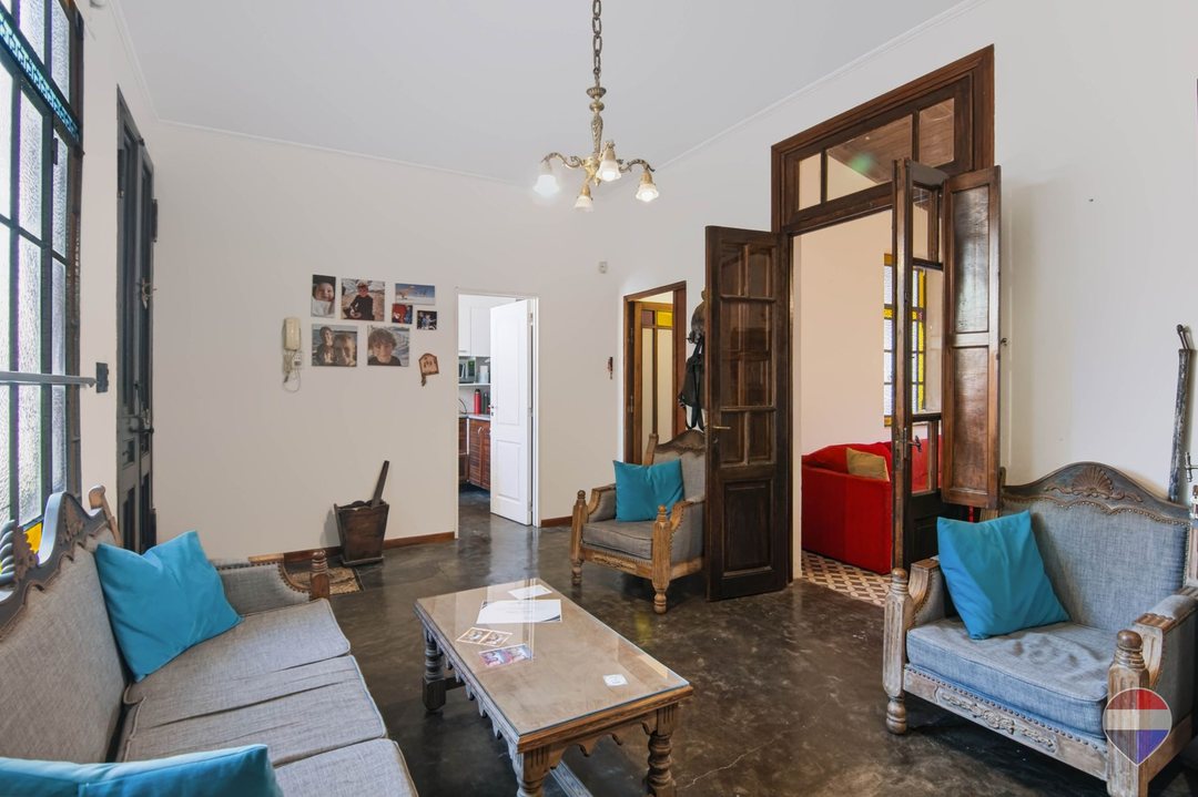 CASA EN VENTA CITY BELL