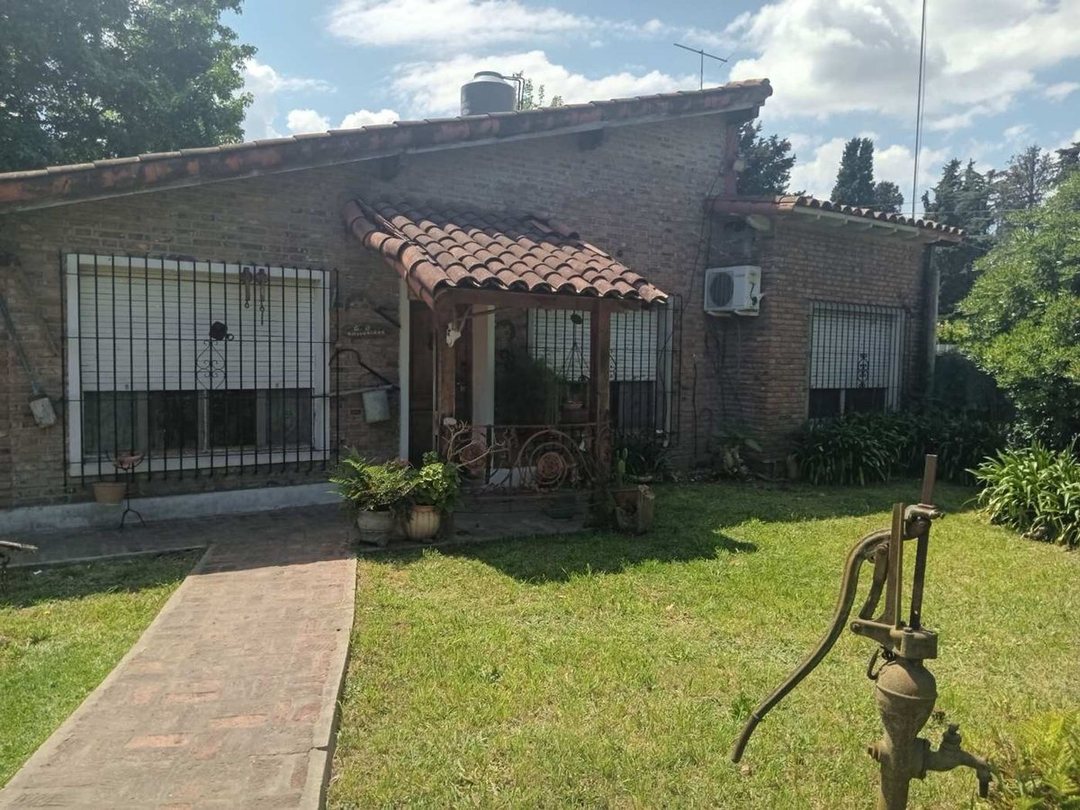CASA EN VENTA EN TORTUGUITAS 5 AMB C/2 COCHERAS