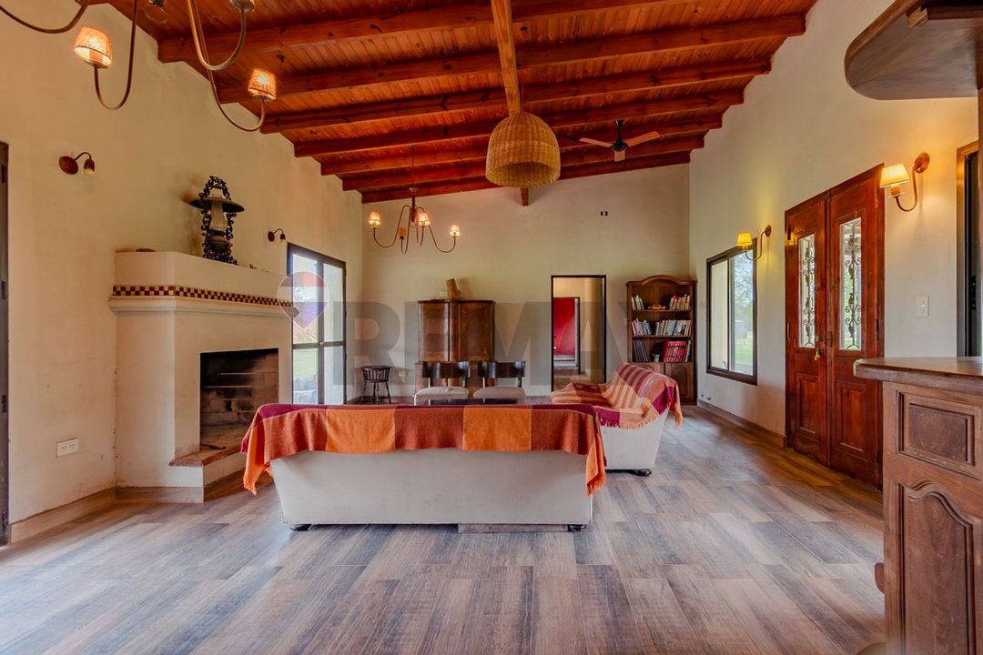 Venta Casa 4 amb c/ dep  Estancia Las Lilas Luján