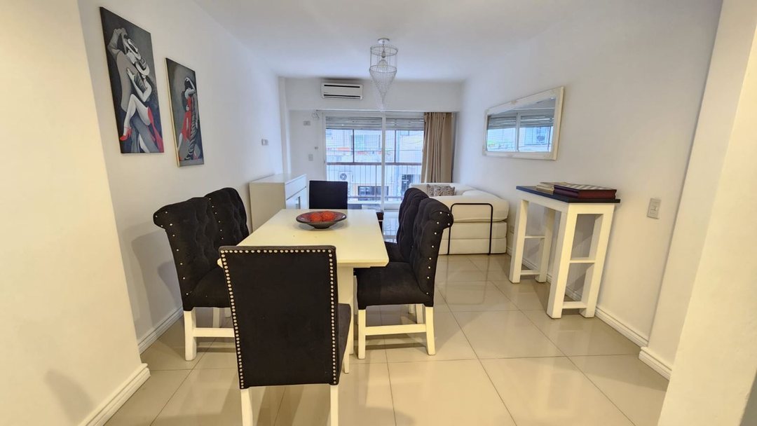 VENTA DEPTO 4 AMB RECOLETA CON BALCÓN Y PATIO