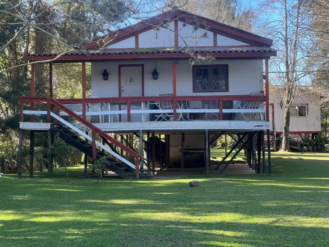 CASA DE 3 AMBIENTES CON PARQUE ,DELTA, TIGRE!!!!
