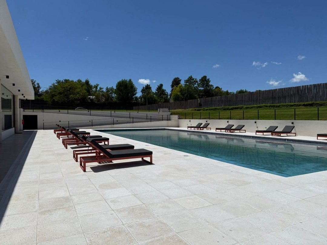 VIVANT TORTUGAS 3 ambientes DUPLEX con jardin