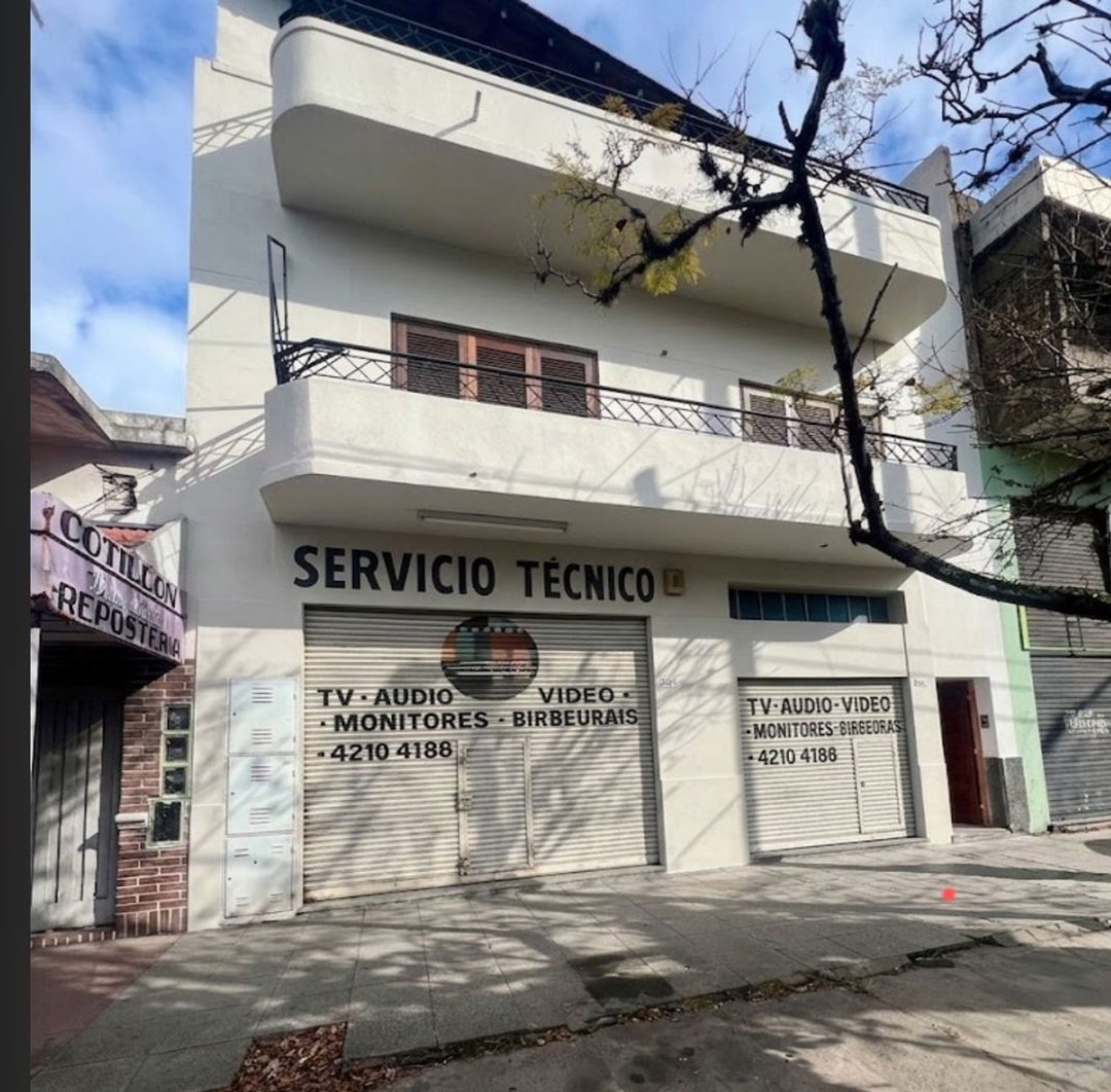 VENTA AMPLIO PH 3 AMB, PATIO, TERRAZA Y QUINCHO