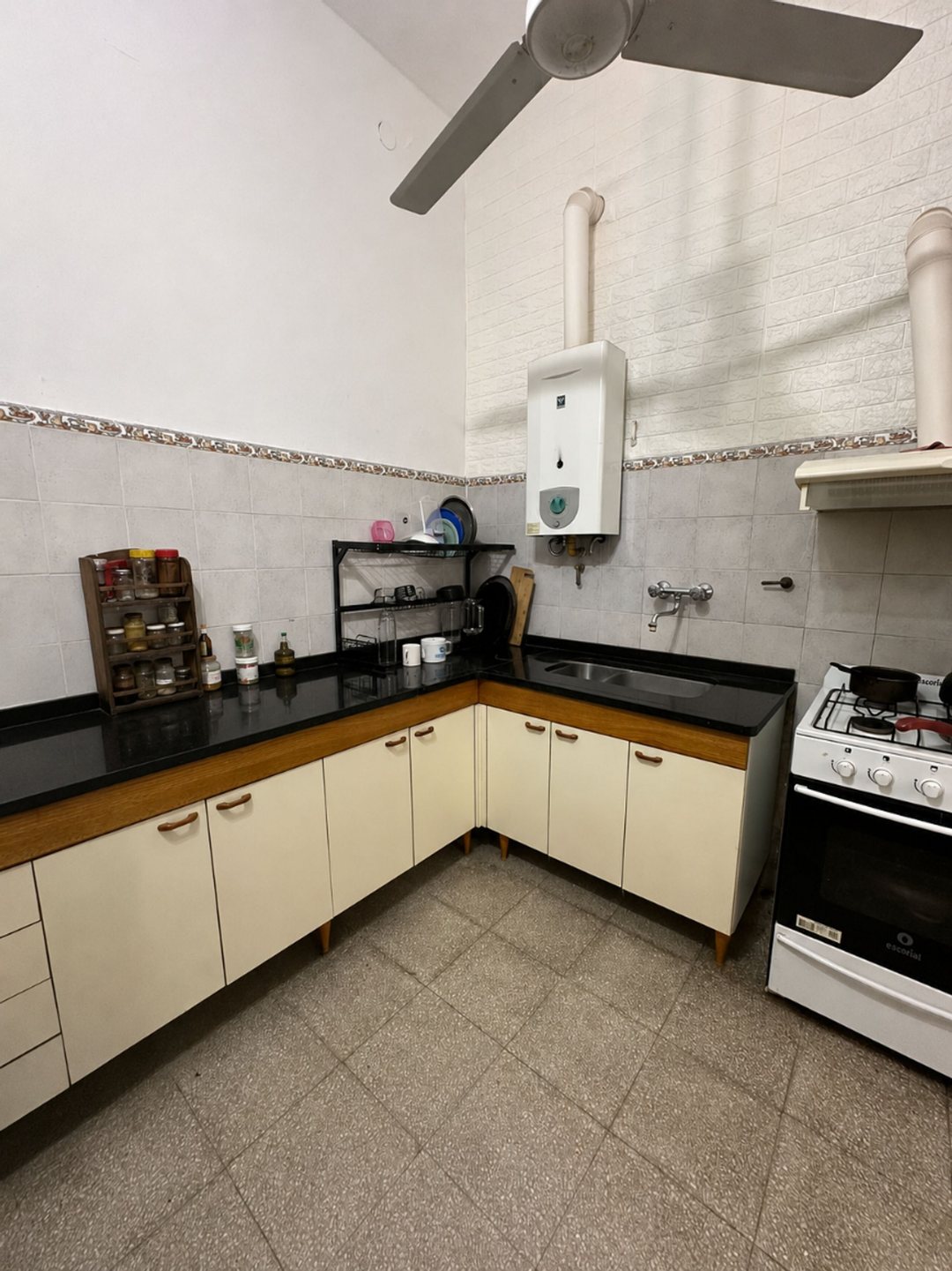 CASA DE 3 DORMITORIOS EN ALTA CORDOBA