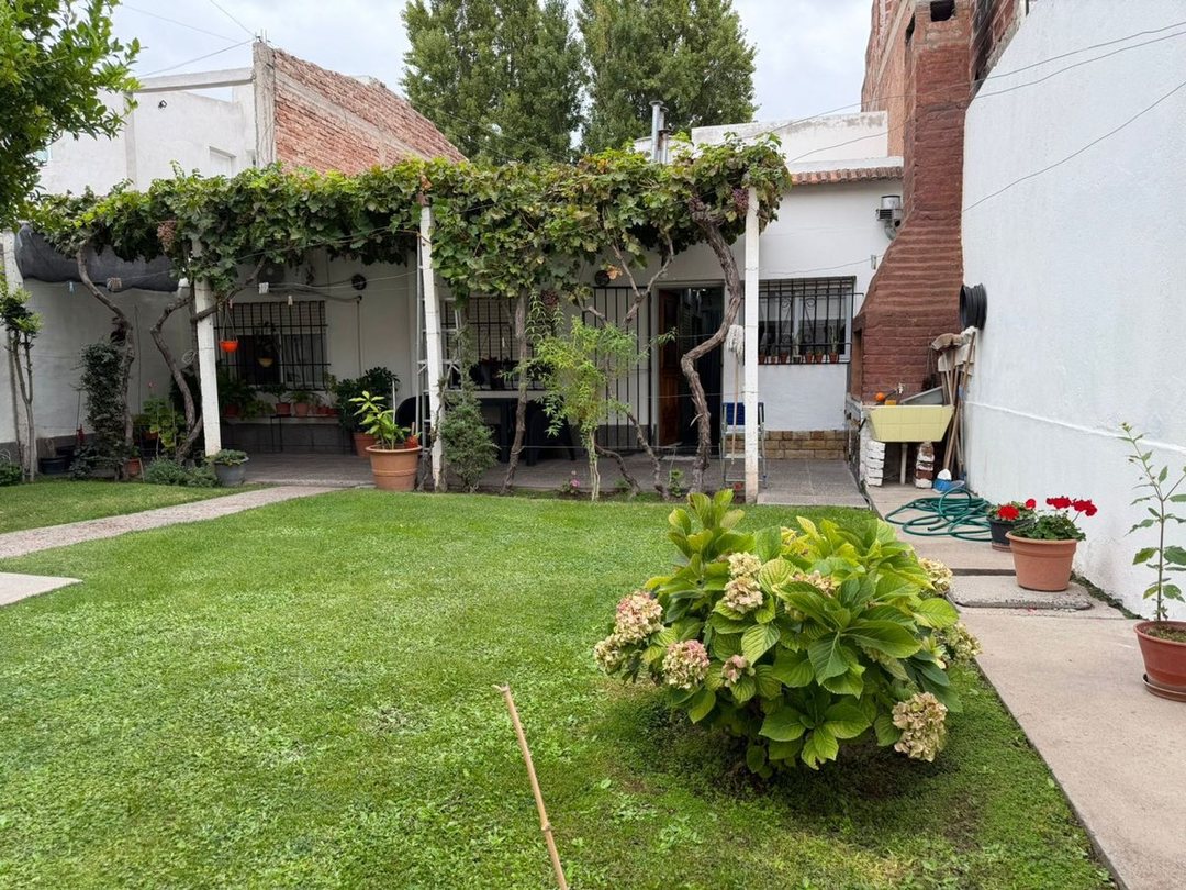 VENTA CASA 3 DORMITORIOS, CENTRO OESTE, NEUQUEN