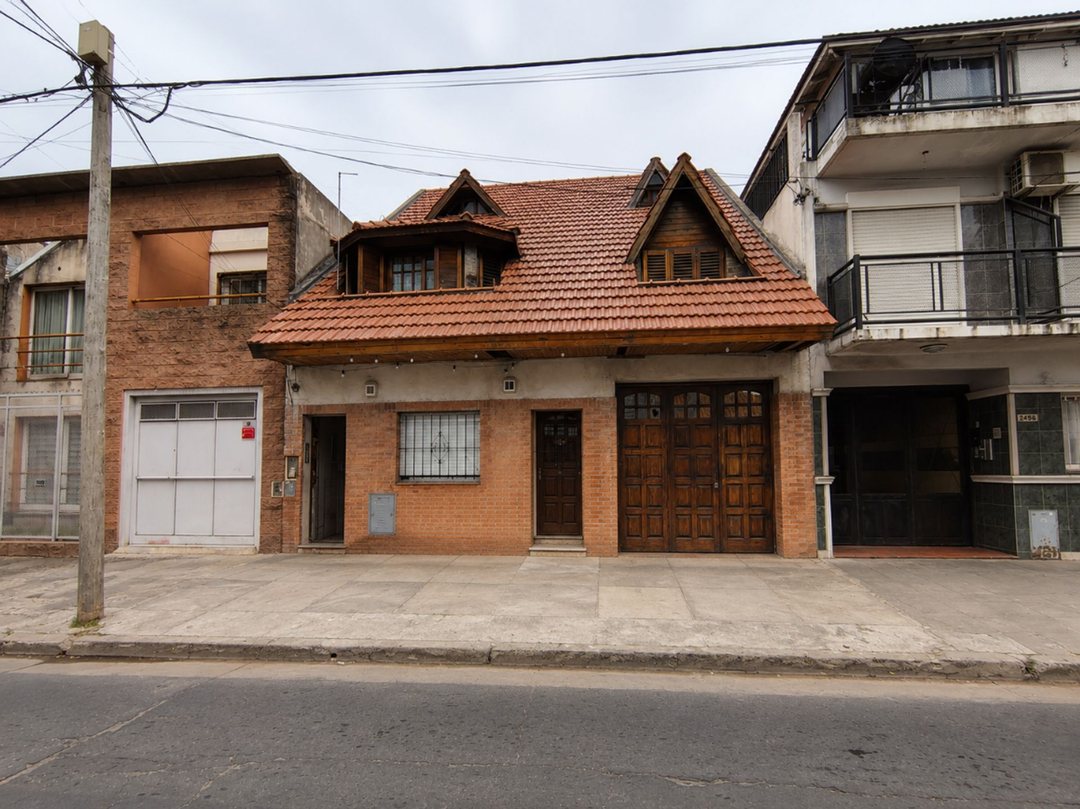 ALQUILER COMERCIAL/RESIDENCIAL SAN JUSTO CENTRO