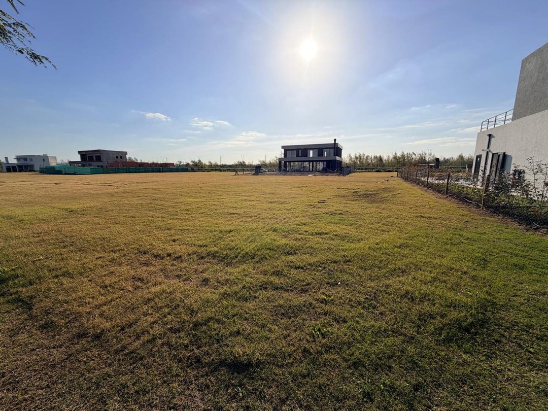 Venta lote interno Barrio Amarras Puertos Escobar