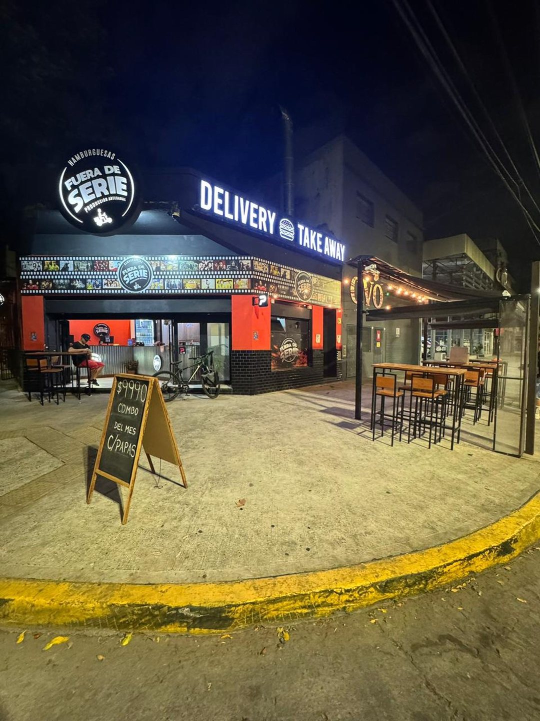 VENTA FONDO DE COMERCIO ESQUINA OFICINA TERRAZA