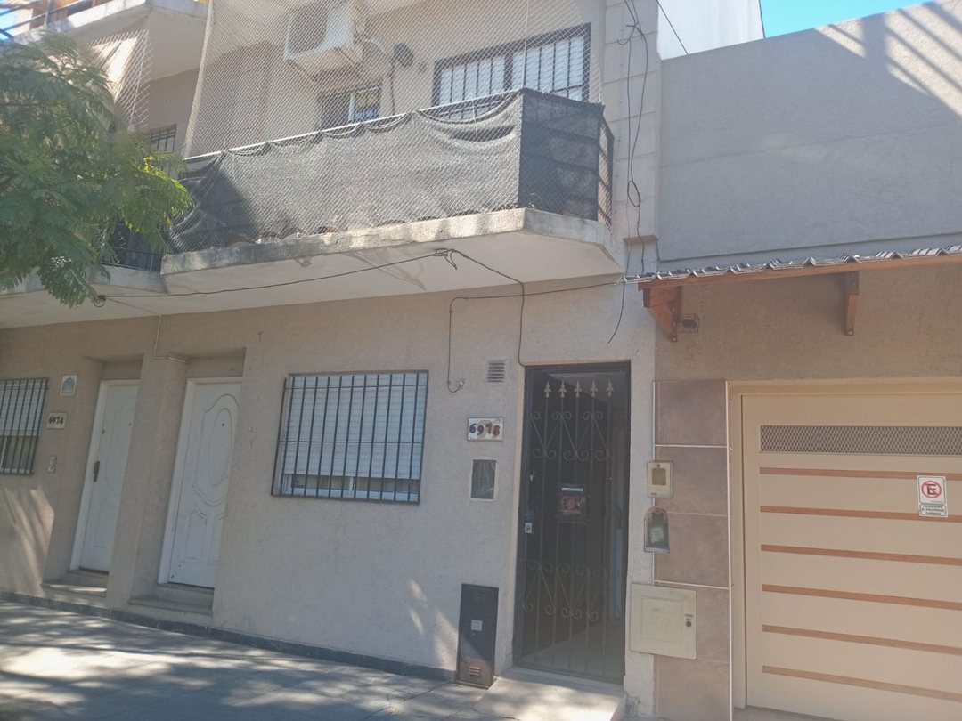 VENTA DEPARTAMENTO  2 AMBIENTES TIPO PH MATADEROS
