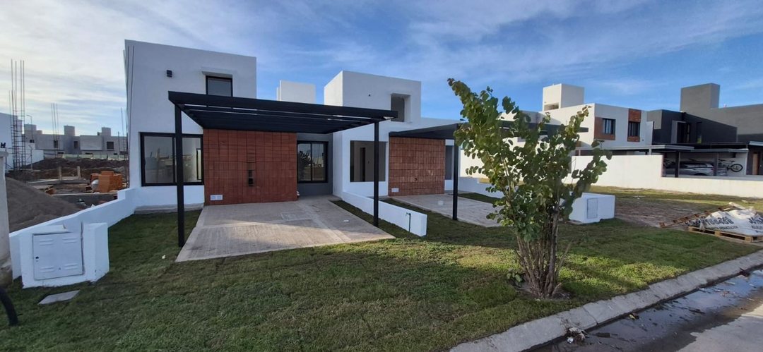 DUPLEX EN POZO 2 DORMITORIOS 2 BAÑOS EN DOCTA